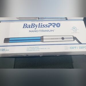 BaBylissPRO Curling Wand for Versatile Styles